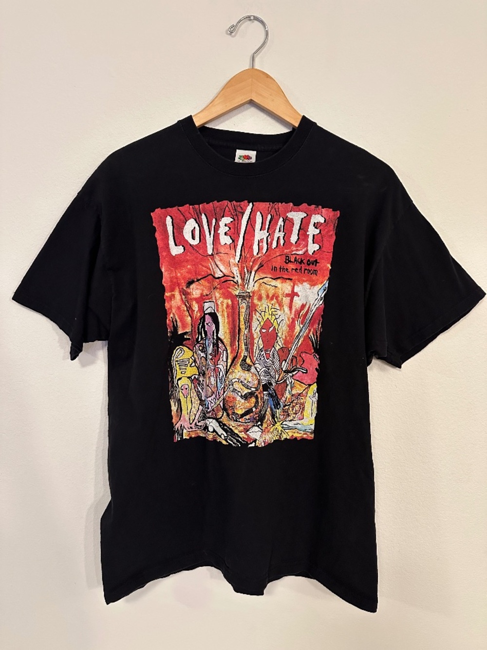 Love/Hate Blackout in the Red Room T-Shirt XL Black Double Sided Cotton